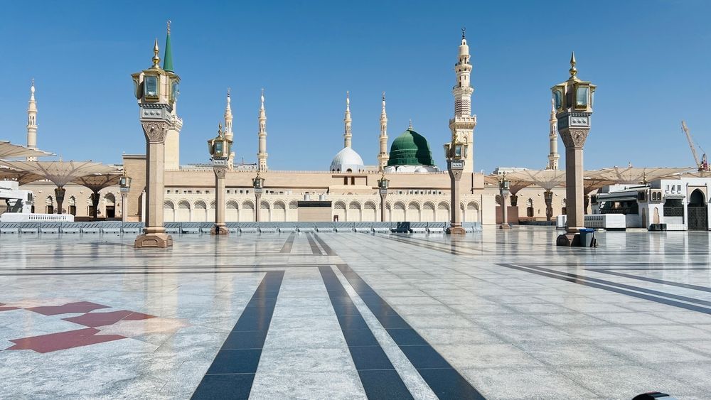 المسجد النبوي بالمدينة